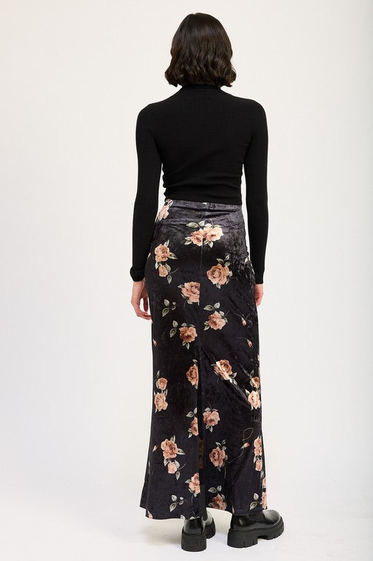 Emory Park high waist maxi pencil skirt in black floral velvet worn with black turtleneck and boots