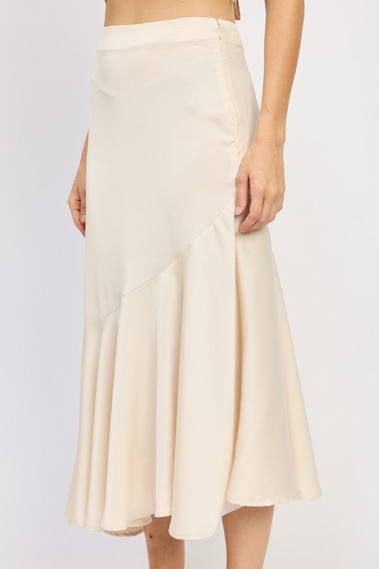 Emory Park cream asymmetrical ruffle hem skirt with a side zipper and flowing detail