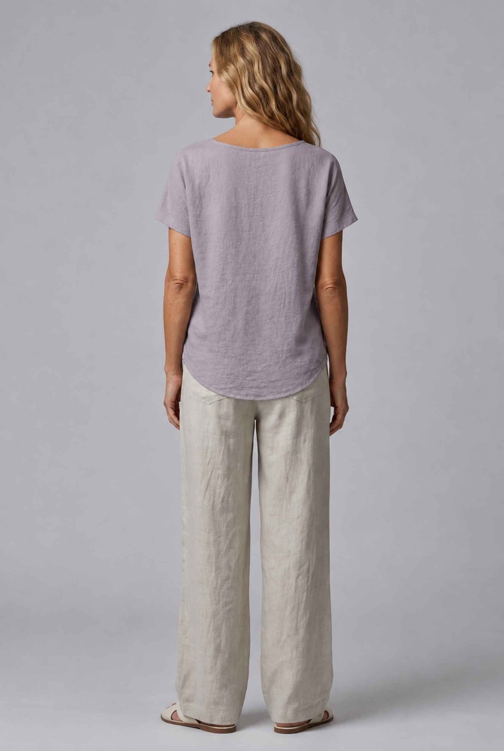 Virtual Model Wearing The Kira Cotton-Linen Top Relaxed Scoop Neck Short Sleeve Gray Top