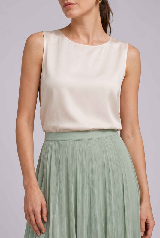 Virtual Model Wearing The Willow Chiffon Skirt Sage Green Crinkle Chiffon Maxi Skirt