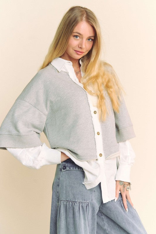 Stylish Faux Layered Contrast Top with a Gray Sweater Over a White Shirt for Chic Looks
