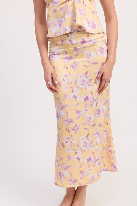 Emory Park Floral Print Ruched Midi Skirt in yellow with purple flowers and gathered detailing