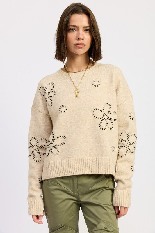 Emory Park Floral Whipstitch Sweater in Beige with Floral Embroidery and Cozy Knit Design