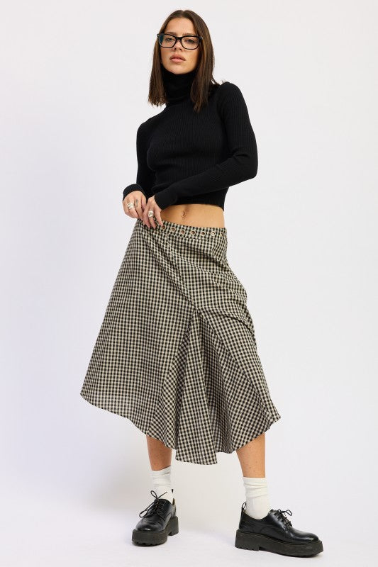 Emory Park Gingham Grommet Asymmetrical Skirt in Black and White with Flared Design
