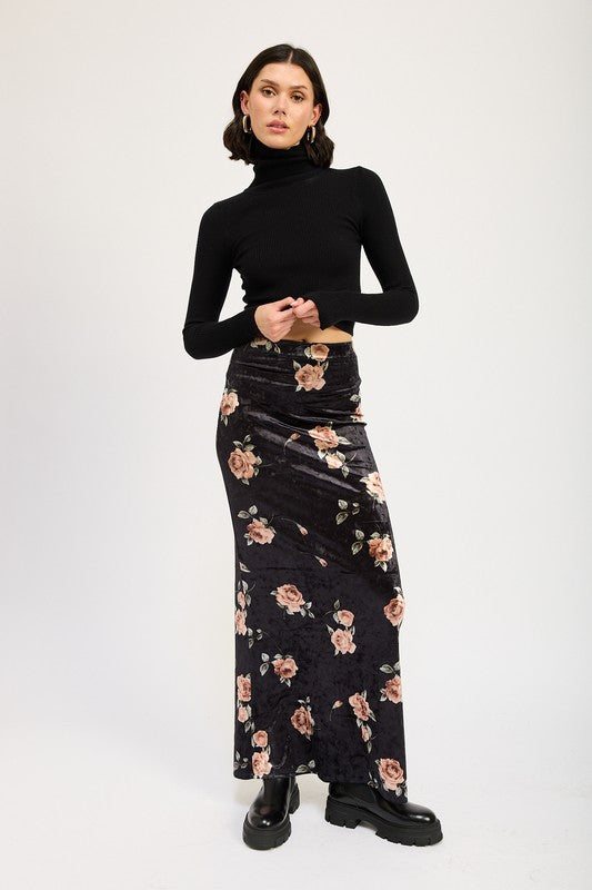 Emory Park black floral high waist maxi pencil skirt worn with black turtleneck and boots