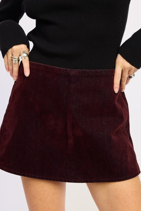 Emory Park Mini Suede Skirt in burgundy with a classic A-line silhouette for stylish outfits