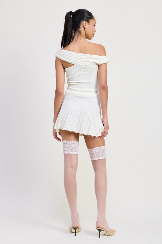 Emory Park off the shoulder knit top in white shown on a model from the back