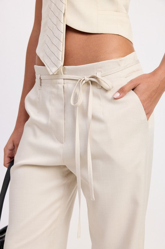 Emory Park cream wide leg drawstring trousers with belt loops and side pockets